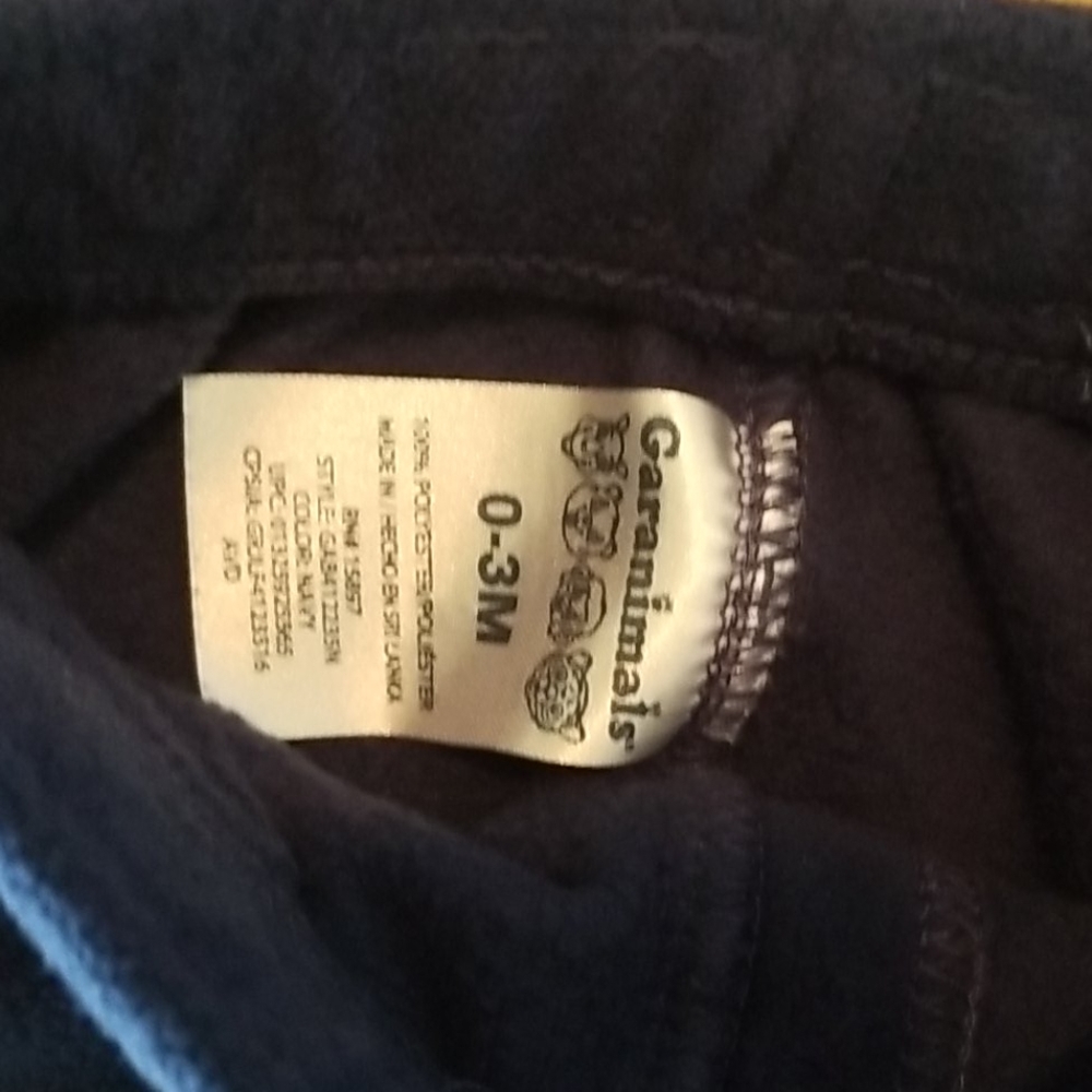 3 pairs of fleece sweats -0/3 months - Picture 6 of 7